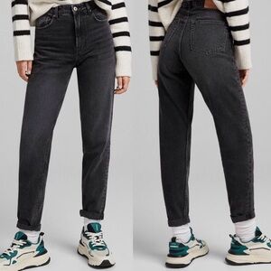 Bershka High Rise Black Mom Straight Leg Jean Size 8